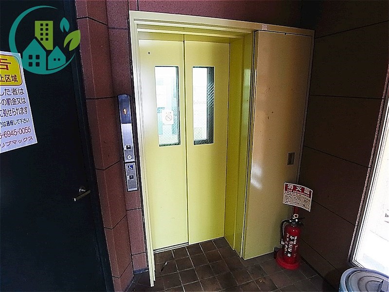 ブロスコート六甲Ⅱ エントランス