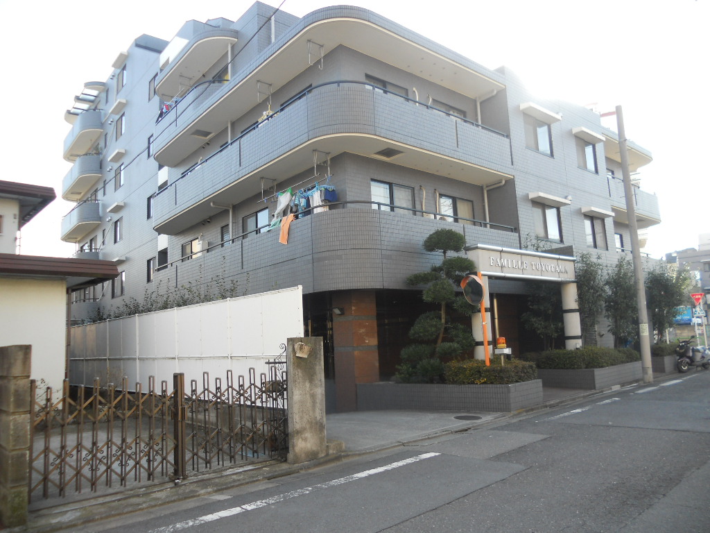 ファミーユ豊玉 外観