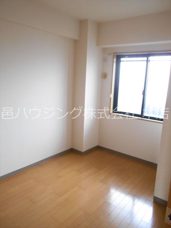 ファミーユ豊玉Ⅱ ベッドルーム