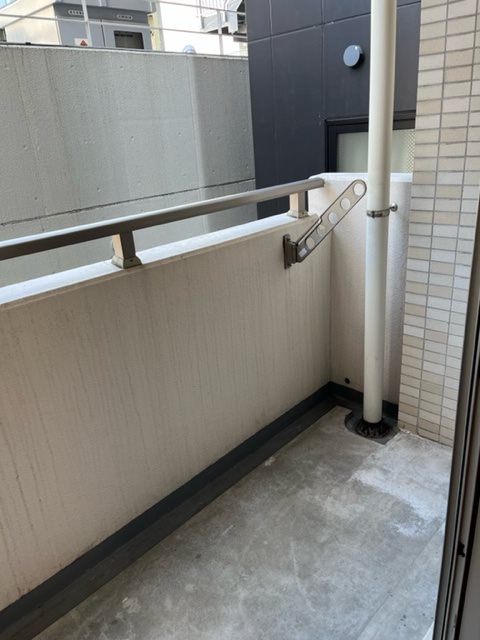 フェスシントミ ベランダ