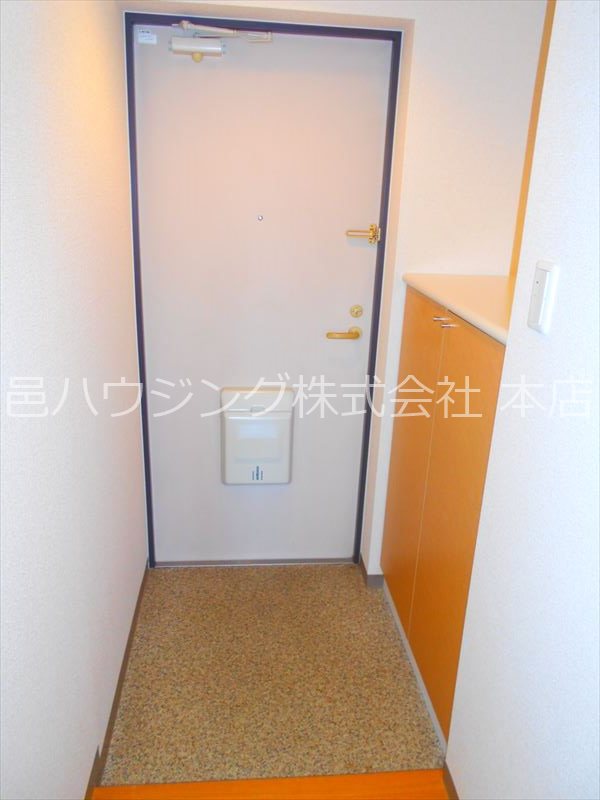 ファミーユ豊玉Ⅱ 玄関
