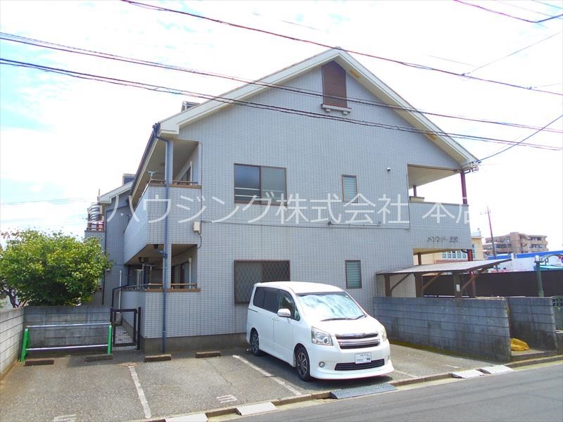 メゾンド・エヌ駐車場 外観