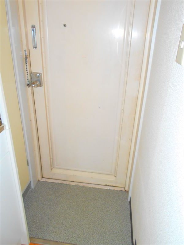 ハイツＦＭＴ   玄関