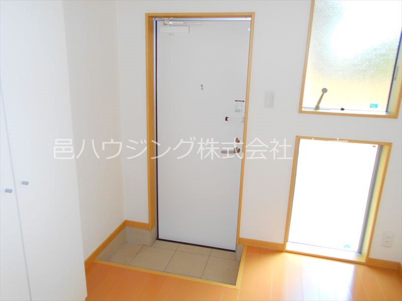 Ａ－ＦＬＡＴ大泉学園 玄関