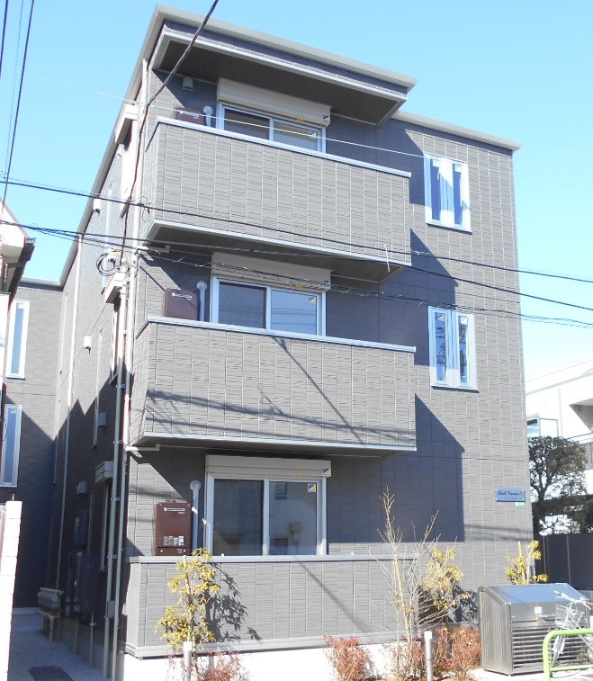 ファミーユ豊玉Ⅲ   305号室 外観