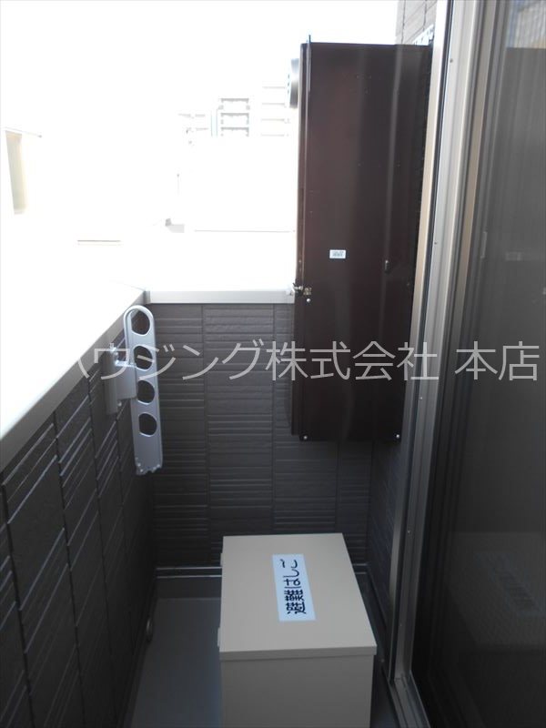 ファミーユ豊玉Ⅲ   ベランダ