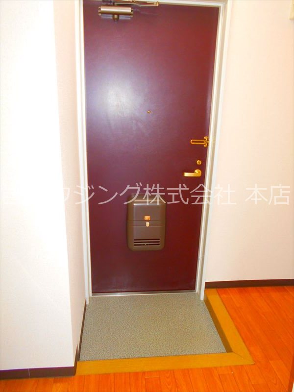 ラヴィール豊玉  玄関