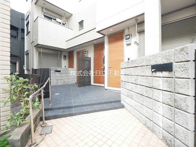 サザンガーデン渋谷本町 エントランス