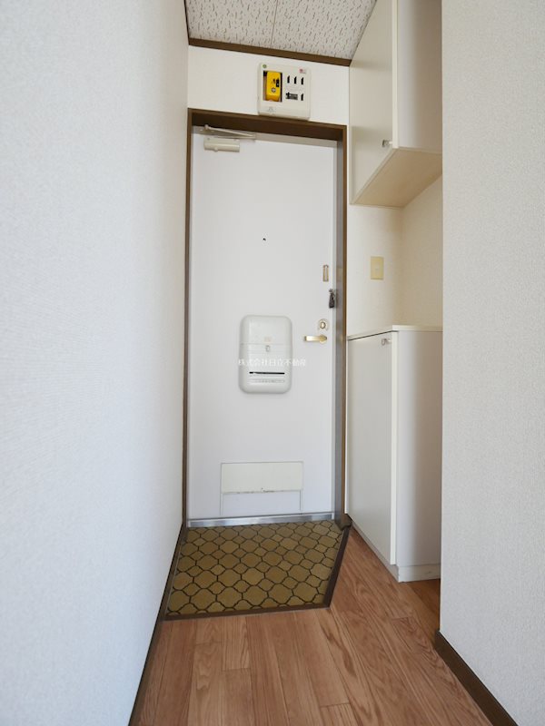グレースメゾン 玄関