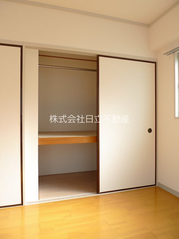 アーバンハイツ美真樹 収納