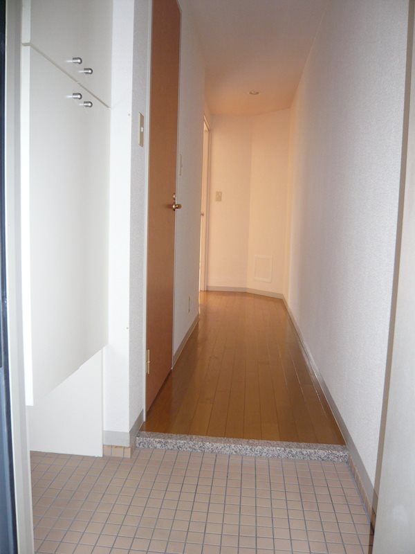 ＳＫ２０ビル 玄関