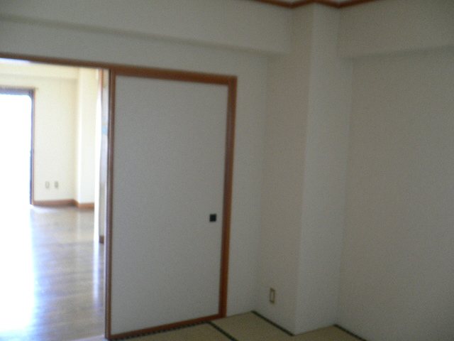 池善ビル ベッドルーム