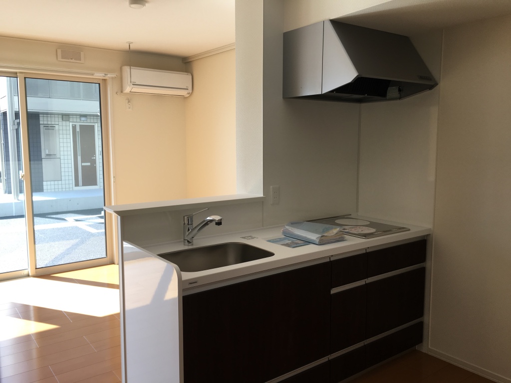 ＲＩＣＨ　ＨＯＵＳＥ　Ｂ キッチン