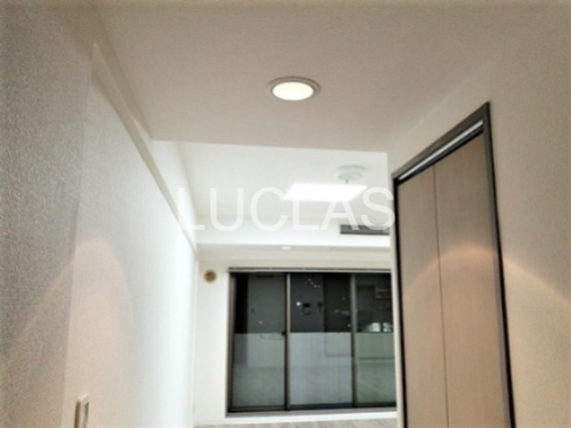 ライオンズプラザ新横浜 玄関