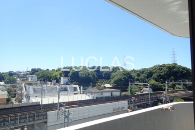 ライオンズプラザ新横浜 ベランダ