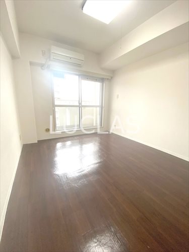 ハイネス要町 リビング