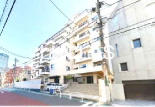 マンション市ヶ谷 110号室 外観