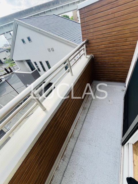 足立区舎人2丁目戸建 ベランダ