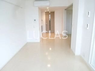 コスモリード新宿余丁町 リビング