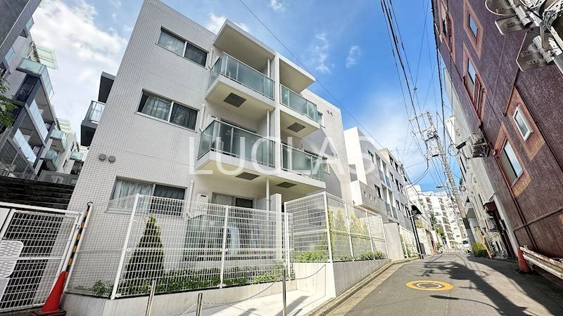 プラザ中落合 405号室 外観