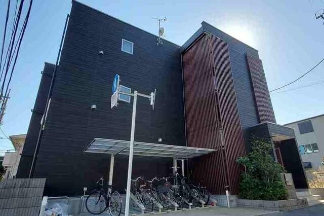 リブリ・千歳烏山 305号室 外観