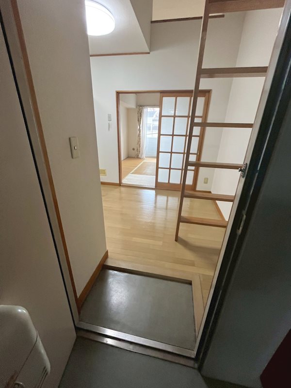 ヴァンサンカン 玄関