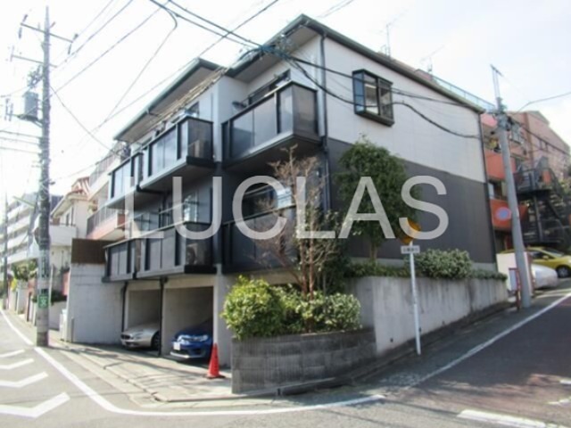 グルーラ三宿 302号室 外観
