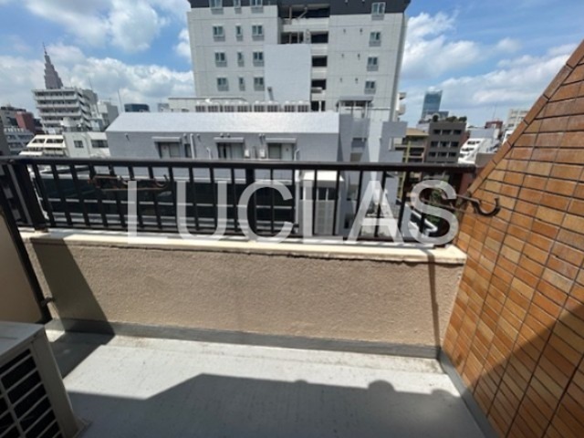 ダイアパレス新宿一丁目 ベランダ