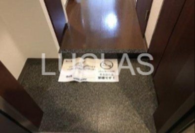 フェニックス初台 玄関