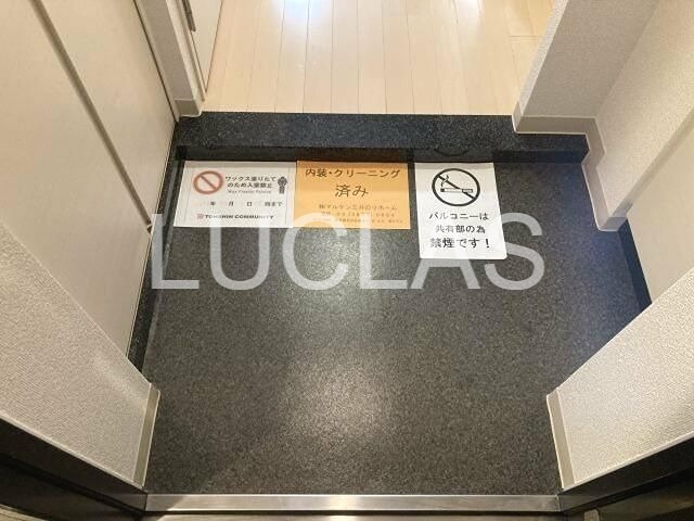 フェニックス西新宿壱番館 玄関