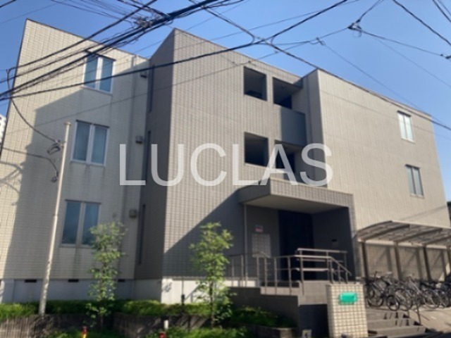 プラチナレジデンス新宿北 202号室 外観