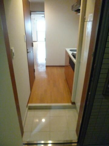 スカイコートヌーベル中村橋 玄関