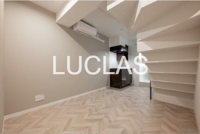 ＨＪ　ＰＬＡＣＥ　ＮＩＳＨＩＨＡＲＡ リビング