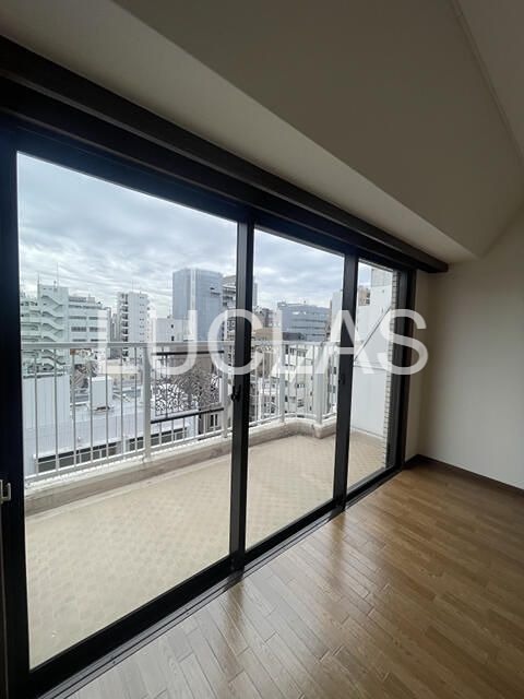 ＥＪアパートメント ベランダ