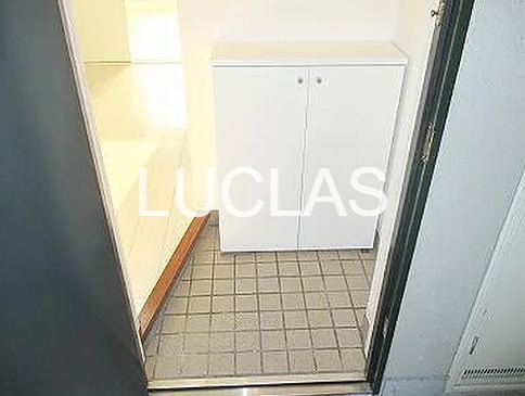 パルフェ・ド・ステージ 玄関