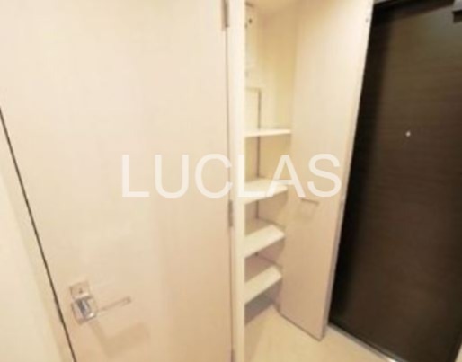 ラクラス四谷三丁目 玄関