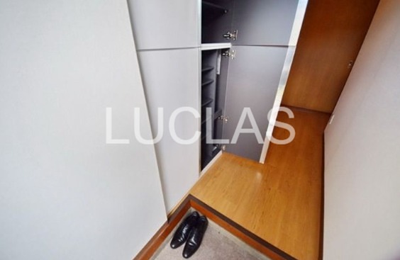 めぐみマンション 玄関