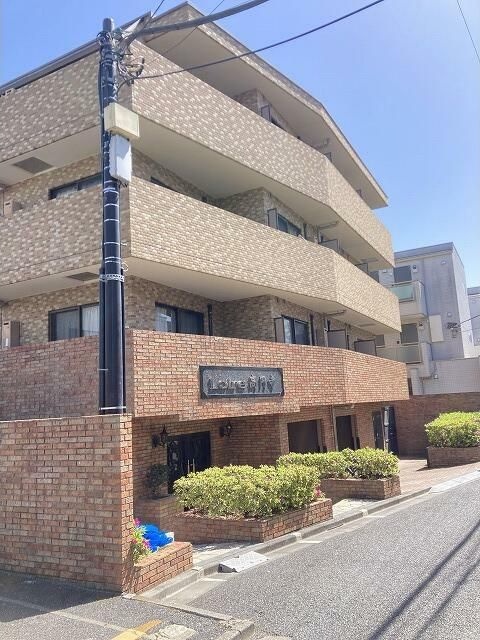 ロアール高円寺 206号室 外観