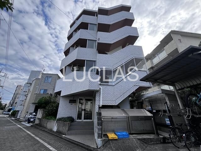 アマドリア豪徳寺 401号室 外観