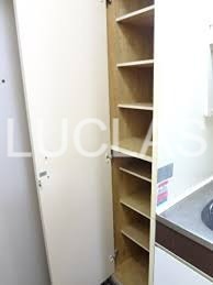 アマドリア豪徳寺 玄関