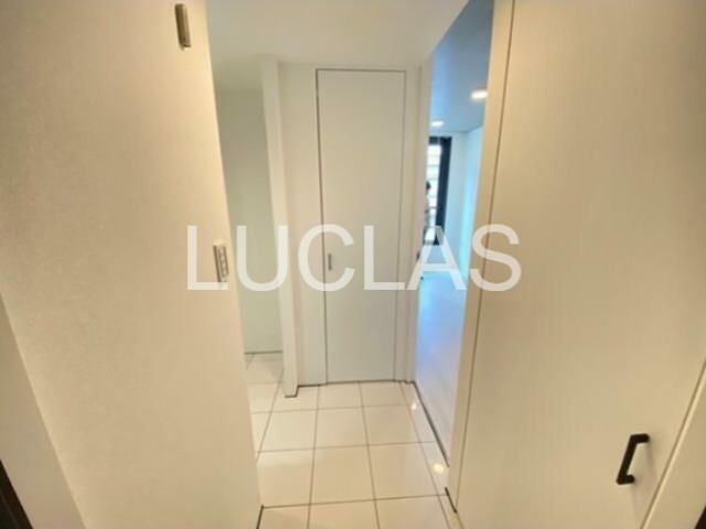 ＲｅｖｅＲｅｓｉｄｅｎｃｅ駒込 玄関