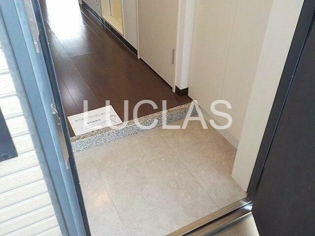 サンテミリオン新中野弐番館 玄関