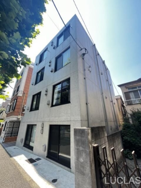 ＣＯＣＯＦＬＡＴ幡ヶ谷 101号室 外観