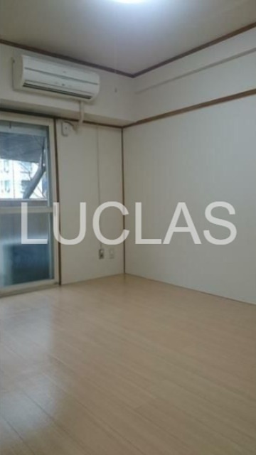 ハイコーポ明大前 リビング