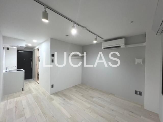 Ｎｉｓｈｉ－Ｎｉｐｐｏｒｉ　Ｔｅｒｒａｃｅ リビング