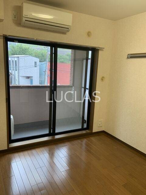 レジデンス・ド・レイーヌ リビング