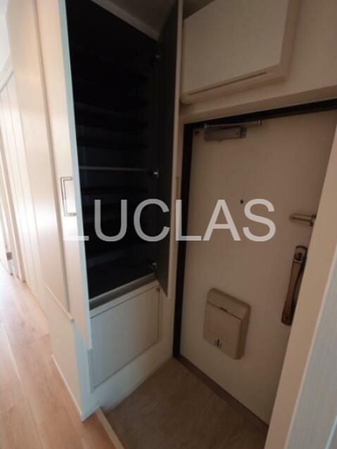 六義園第２コーポ 玄関