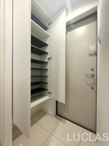 ルオーレ上北沢駅前 玄関