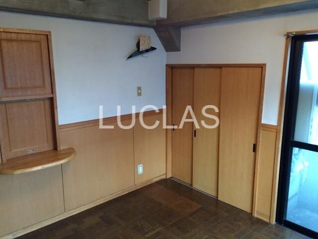 メゾンドジュン 玄関