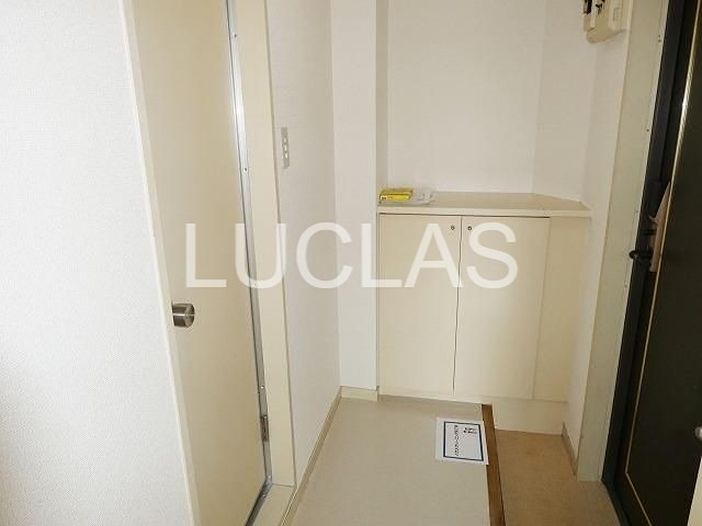 エスパッソ綾瀬 玄関